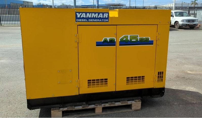 
								Used Yanmar 40 KVA Super-Silenced Industrial full									