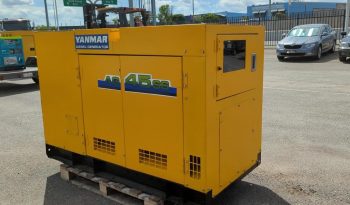 
									Used Yanmar 40 KVA Super-Silenced Industrial full								
