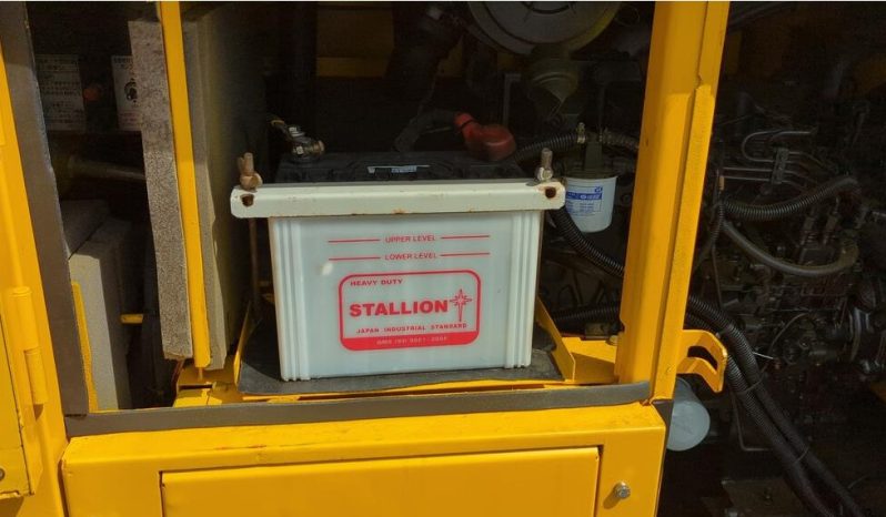 
								Used Yanmar 40 KVA Super-Silenced Industrial full									