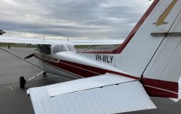 Used 1976  Cessna C172 N
