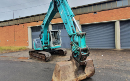 Used 2005 Kobelco 135SR